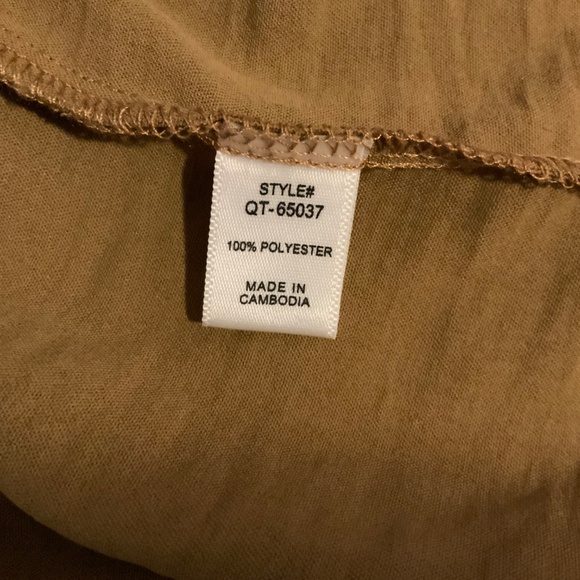 Zenana Tan Ruffled Tunic Top with Flowy Sleeves Large Boho - Picture 4 of 4